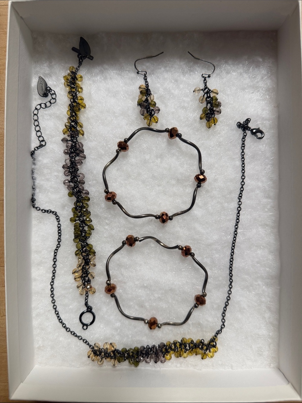 Coldwater Creek Olive and Bronze Beaded Earrings Set